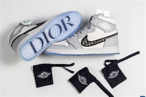 harga sepatu air jordan dior
